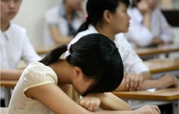 Làm rõ trách nhiệm vụ học sinh ngủ quên trong phòng thi