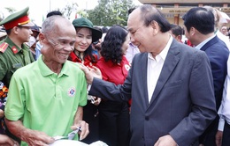 Chủ tịch nước Nguyễn Xuân Phúc: Ai cũng phải được đón Tết vui tươi, đầm ấm