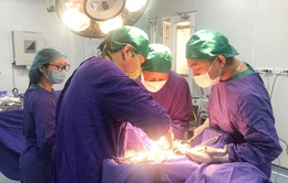 Xuyên Tết phẫu thuật cứu bệnh nhân vỡ u gan thoát "cửa tử"