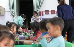 Cô giáo xin hỗ trợ nuôi học trò vùng cao Lai Châu