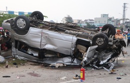Hiện trường vụ tai nạn kinh hoàng làm 8 người chết ở Quảng Nam