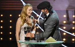 BAFTA 2023: Người trao giải bối rối vì đọc nhầm tên người chiến thắng