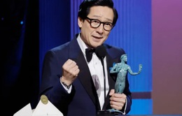 Quan Kế Huy - nam diễn viên châu Á đầu tiên chiến thắng SAG Awards hạng mục diễn xuất của điện ảnh