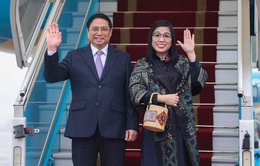 Thủ tướng lên đường thăm chính thức Singapore và Brunei Darussalam