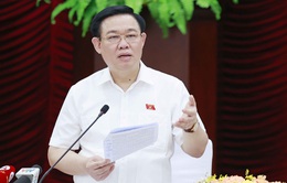 Chủ tịch Quốc hội làm việc với cán bộ chủ chốt Bình Thuận