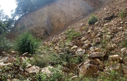Thanh Hóa: Sớm có phương án chống sạt lở khu vực chân núi Thiều