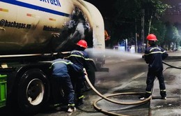 Đắk Nông: Kịp thời dập tắt đám cháy xe chở oxy hóa lỏng đang lưu thông trên đường