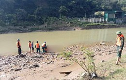 Tìm thấy thi thể nạn nhân đuối nước trên sông Nậm Mộ