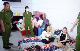 6 thanh niên ở Long Xuyên bị bắt quả tang sử dụng ma túy trong phòng trọ