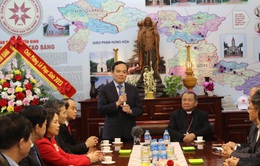 Phó Thủ tướng Trần Lưu Quang thăm, chúc mừng Lễ Phục sinh năm 2023 tại Lạng Sơn