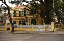 Nhiều ý kiến về màu sơn biệt thự Pháp cổ ở Hà Nội