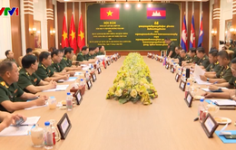 Hội đàm quốc phòng Việt Nam - Campuchia