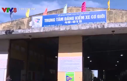 Bắt 5 người tại Trung tâm Đăng kiểm xe cơ giới Lâm Đồng