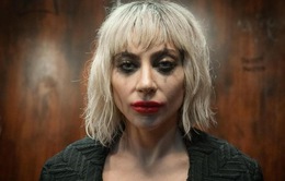 Lady Gaga chia sẻ tạo hình mới của nhân vật Harley Quinn, người hâm mộ sôi sục