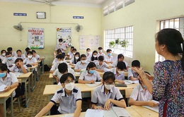 Học sinh TP Hồ Chí Minh ngày đêm ôn thi vào lớp 10