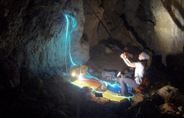 Hành trình thú vị của người phụ nữ "trải nghiệm" 500 ngày sống trong hang động một mình