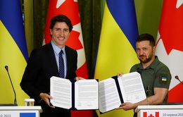 Canada viện trợ quân sự cho Ukraine