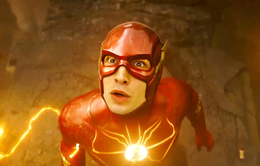 "The Flash" mở màn thất vọng - Bước thụt lùi của phim siêu anh hùng