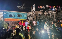 Tai nạn tàu hỏa thảm khốc ở Ấn Độ: Thủ tướng Modi kêu gọi hỗ trợ gia đình các nạn nhân
