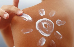 Cách bảo vệ làn da khỏi bị cháy nắng trong mùa hè