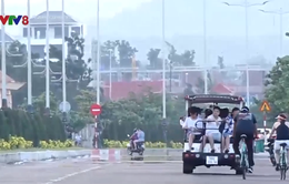 Xe điện giúp du khách khám phá Phú Yên