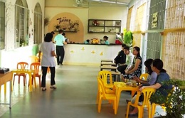Tình người ở quán Cà phê Thương nơi phố biển Nha Trang