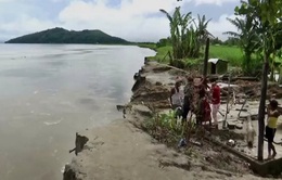Nước lũ nhấn chìm 40 ngôi làng tại 1 bang của Ấn Độ