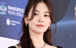 Song Hye Kyo thắng giải Daesang tại Blue Dragon Series Awards 2023
