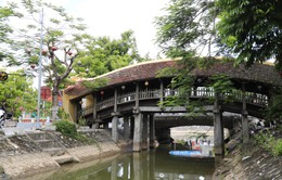 Nét đẹp cổ kính của cây cầu ngói trên 500 tuổi tại Nam Định