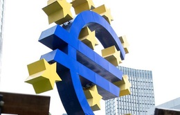 Kinh tế Eurozone kết thúc chuỗi tăng trưởng âm