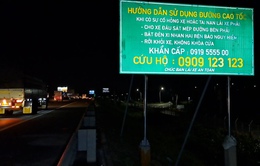 Xuất hiện bảng hướng dẫn ''lạ'' trên cao tốc TP Hồ Chí Minh - Trung Lương