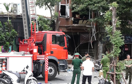Hà Nội: Nổ khí gas tại phố Yên Phụ, ít nhất 3 người bị thương