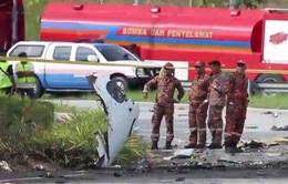 Rơi máy bay khi hạ cánh ở Malaysia, 10 người thiệt mạng