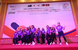 VTV Cup Ferroli 2023: Nữ VĐV bóng chuyền Hàn Quốc và Philippines hào hứng nhảy điệu ‘See tình’