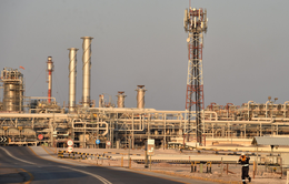 Saudi Arabia tăng giá bán dầu