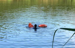 Nghệ An: Tìm thấy thi thể hai học sinh đuối nước ở đập Lèn Hồ