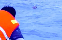 Biên phòng Kiên Giang cứu sống 3 ngư dân gặp nạn trên biển