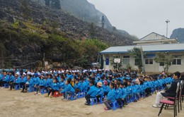 Đồng phục Hồng Hà chung tay hỗ trợ, trao yêu thương đến trẻ em vùng cao