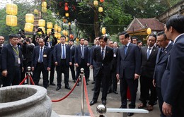 Chủ tịch nước và Tổng thống Philippines tham quan Hoàng Thành Thăng Long