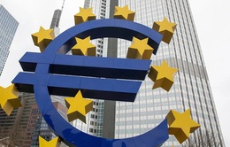 Nguy cơ Eurozone rơi vào suy thoái ngày càng gia tăng