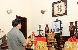 Thủ tướng Phạm Minh Chính dâng hương tưởng nhớ các nguyên lãnh đạo Chính phủ