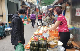 Hà Nội: Ra quân xử lý tình trạng họp chợ lấn chiếm lòng đường