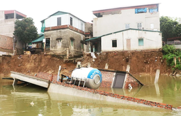 Vụ căn nhà ở Bắc Ninh chìm xuống sông: Di dời khẩn cấp 7 hộ dân