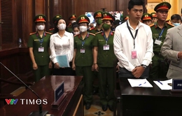 Dẫn giải bà Trương Mỹ Lan và đồng phạm đến phiên tòa xét xử vụ Vạn Thịnh Phát