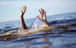 Hai bé gái ở huyện Kim Bôi bị đuối nước thương tâm khi ra đập chơi
