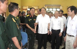 Đồng chí Tô Huy Rứa thăm Trung tâm điều dưỡng thương binh Kim Bảng