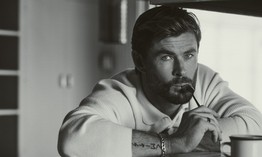 Chris Hemsworth bỏ hết quy tắc siêu anh hùng để vào vai phản diện