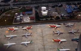 Nhịp sống hồi phục hậu COVID-19: Nhìn từ 2 sân bay lớn nhất Việt Nam