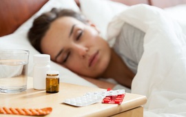 Mỹ cảnh báo về tình trạng sử dụng thuốc ngủ quá thường xuyên