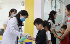 Sở Y tế TP. Hồ Chí Minh thông tin về phản ánh điều dưỡng khám sức khoẻ học sinh thay cho bác sĩ